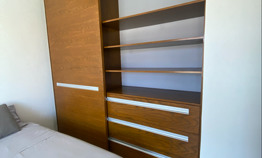 Amplio departamento de 3 cuartos en renta. A dos cuadras de la 5ta y caminando a la playa.