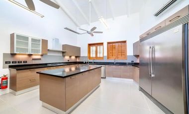 ALQUILER DE FINCA CASABLANCA INF AL3003481638 LOS ESPERAMOS.