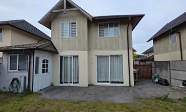 Amplia casa dentro de condominio en San Pedro de la Paz