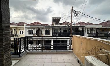 Dijual rumah dengan perabotan bersih nyaman lokasi jalan Swadaya Palembang