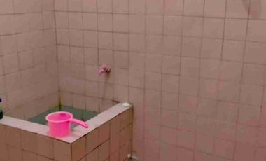 Dijual cepat rumah siap renovasi di Perumahan Bekasi Kaya Indah, Bekasi