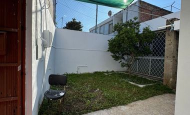 Casa en Renta sobre Av. Tepeyac, Col. Chapalita, ideal para Restaurante