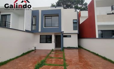 NUEVA, FRACC PRIVADO CERCA DE COATEPEC 3 RECAMARAS, DOBLE COCHERA, ROOF GARDEN