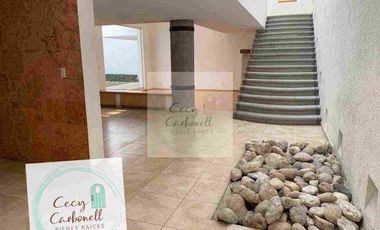 CASA EN RENTA FRACC. VALLE DE SAN JAVIER