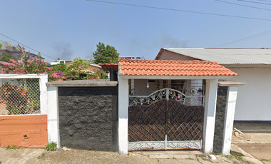 Casa en Venta en Minatitlán, Veracruz.