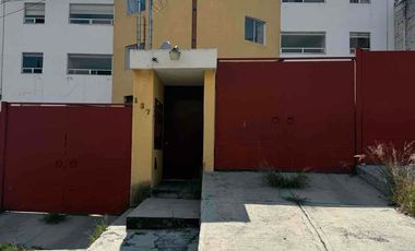 Se renta departamento Semi amueblado 2 recámaras