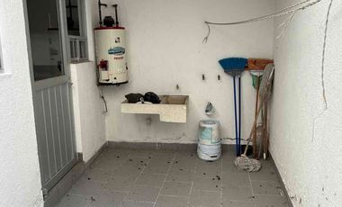 Se renta departamento Semi amueblado 2 recámaras