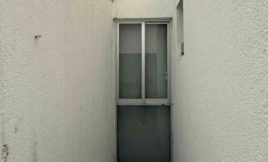 Se renta departamento Semi amueblado 2 recámaras