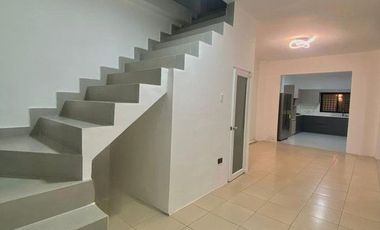 SE VENDE CASA FAMILIAR AMPLIA CON ESPACIOS MODERNO