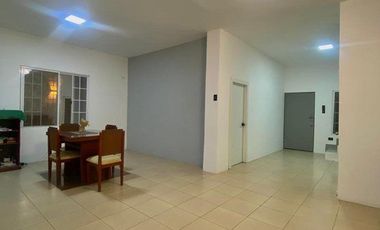 SE VENDE CASA FAMILIAR AMPLIA CON ESPACIOS MODERNO