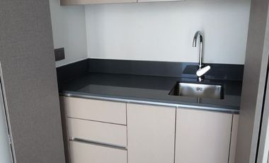 Reñaca Norte, Eluchans, 1 privado + recepción, estacionamiento