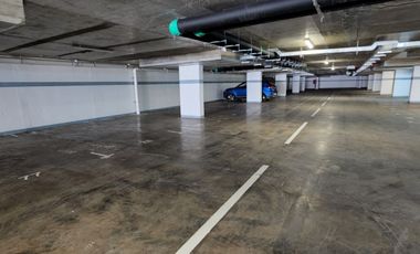 Reñaca Norte, Eluchans, 1 privado + recepción, estacionamiento