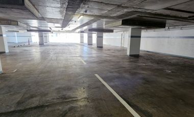 Reñaca Norte, Eluchans, 1 privado + recepción, estacionamiento