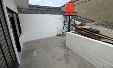 Rumah 2 Lantai Siap Huni di Jalan Leuwi Sari Bandung