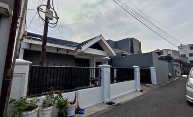 Rumah 2 Lantai Siap Huni di Jalan Leuwi Sari Bandung