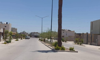 HERMOSA CASA EN VENTA, PROPIEDAD DE RECUPERACION HIPOTECARIA.