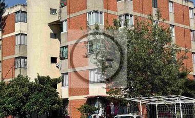 Depto 3 Recámaras Infonavit Bosques 3a Sección