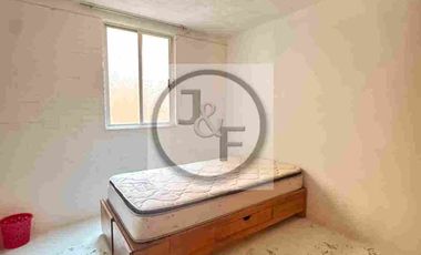 Depto 3 Recámaras Infonavit Bosques 3a Sección