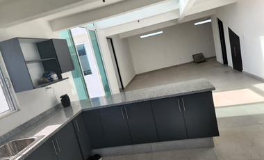 GRAN OPORTUNIDAD DE INVERSIÓN, AMPLIA CASA DE RECUPERACIÓN BANCARIA EN REAL DE OAXTEPEC, ENTREGA INMEDIATA.