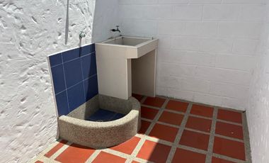 VILLAMIL PLAYAS VENDO CASA DE UNA PLANTA EN URBANIZACION ANACAPRI 2 CON SALIDA AL MAR