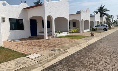 VILLAMIL PLAYAS VENDO CASA DE UNA PLANTA EN URBANIZACION ANACAPRI 2 CON SALIDA AL MAR