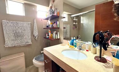 EN VENTA – Departamento amplio y luminoso en Valle Hermoso (Calle Montes de Oro)