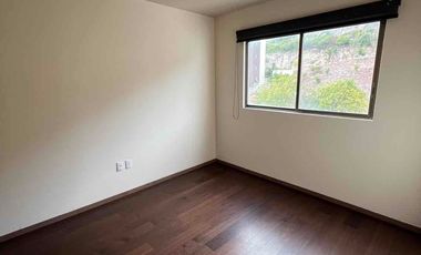 EN RENTA DEPARTAMENTO CON VISTA AL CAMPO DE GLOF TRES MARÍAS Y ROOF