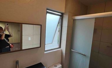 EN RENTA DEPARTAMENTO CON VISTA AL CAMPO DE GLOF TRES MARÍAS Y ROOF