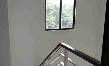 Rumah Siap Huni di Cluster Shinano JGC Cakung Jakarta-Timur