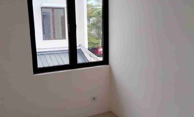 Rumah Siap Huni di Cluster Shinano JGC Cakung Jakarta-Timur
