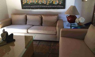 Venta de casa sola en una planta.