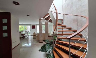 Casa en venta en Cluster 888, Lomas de Angelópolis I,  excelente ubicación cerca de Sonata