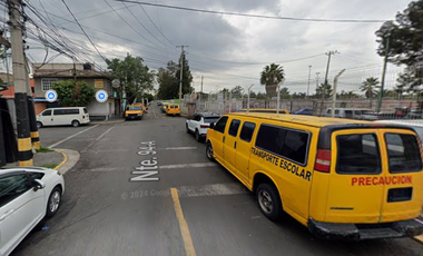 EXCELENTE DEPARATMENTO EN VENTA Y EN PROMOCION HASTA  EL MES DE DICIEMBRE UBICADO EN NORTE 94 A NO 8519 EDIF A2 DEPTO 402	LA ESMERALDA	GUSTAVO A MADER