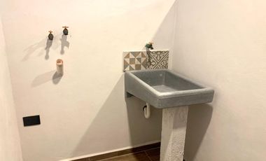 RENTA DE DEPARTAMENTO NUEVO, 2 RECAMARAS, 2 BAÑOS, 2 ESTACIONAMIENTOS, EN ZONA SAN ANDRES CHOLULA. UBICADO FRENTE A CHIPILO (SAN FRANCISCO ACATEPEC).