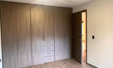 RENTA DE DEPARTAMENTO NUEVO, 2 RECAMARAS, 2 BAÑOS, 2 ESTACIONAMIENTOS, EN ZONA SAN ANDRES CHOLULA. UBICADO FRENTE A CHIPILO (SAN FRANCISCO ACATEPEC).