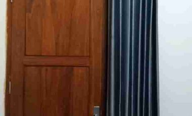 jual kost 6 kmr, AC, hrg 1,4 milyard nego