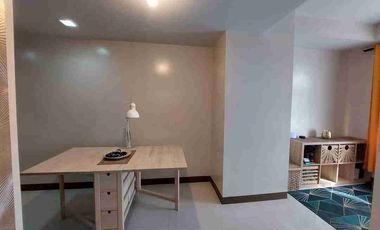 For Rent 1 Bedroom Penthouse Level in San Antonio Residences