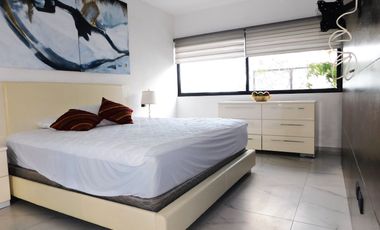 Casa en renta amueblada arbolada residencial; Cancún Q. Roo