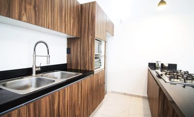 Casa en renta amueblada arbolada residencial; Cancún Q. Roo