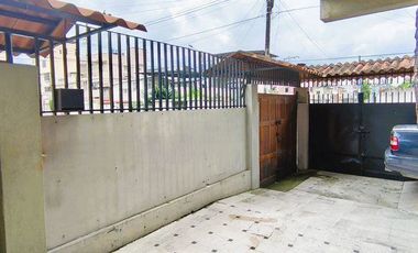 VENTA CASA CENTRO SUR DE 3 NIVELES