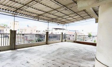 VENTA CASA CENTRO SUR DE 3 NIVELES