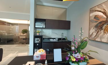 Dijual Ruko 2 Lantai Full Perabot Mewah di Koplek Ruko Solo Baru