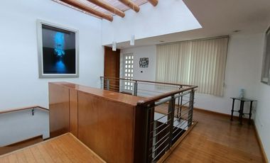 Renta de Casa Loma de Valle Escondido