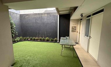 1 Lantai Asri Lebar minimalis