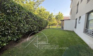 Venta Depto 3d+2b con Patio Privado Huechuraba