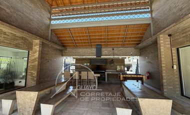 Venta Depto 3d+2b con Patio Privado Huechuraba