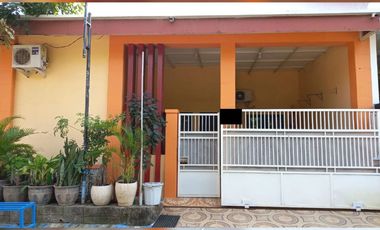 Rumah Dijual di Putri Juanda Semi Furnish Sedati Sidoarjo