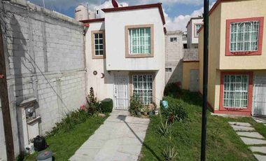 Casa en venta en privada, al oriente de Pachuca, Hidalgo, en el Fraccionamiento Colinas de Plata, en Mineral de la Reforma, Hidalgo.