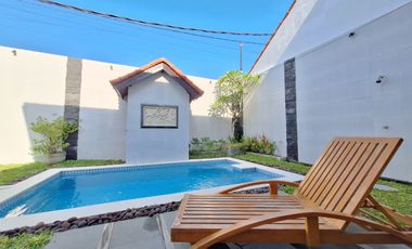 Sewa Villa Minimalis Modern yang Nyaman dan Tenang, Dekat Sanur  Berlokasi strategis di area yang tenang dan asri, hanya selangkah dari pusat keramaia