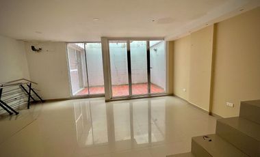 CASA EN VENTA SECTOR CIUDAD JARDIN BARRANQUILLA